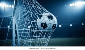 上海海港4-3险胜青岛海牛 豪取四连胜继续领跑中超